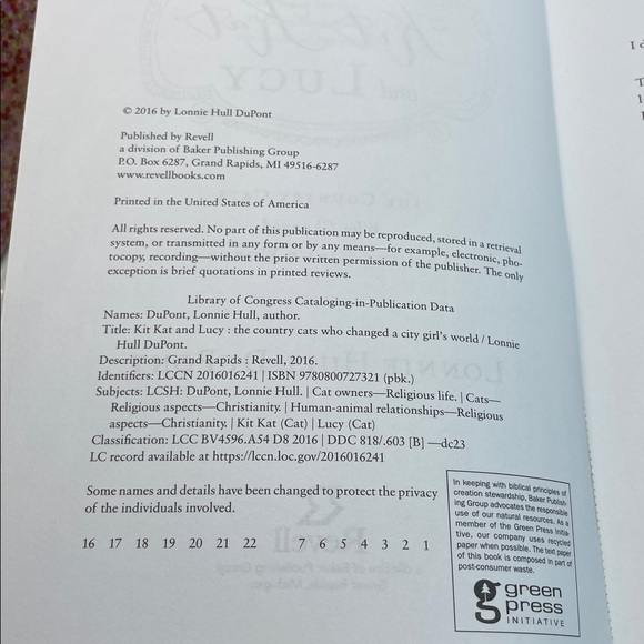 Kit Kat & Lucy the Country Cats who changed a city girl’s world by Lonnie DuPont - Picture 10 of 10